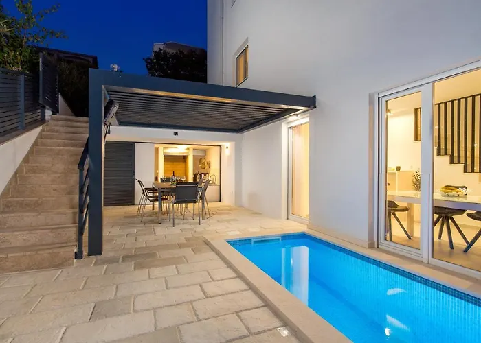 Apartament Chillzone - 20m To The Sea, Heated Pool
