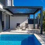 Chillzone - 20m To The Sea, Heated Pool Apartamento *